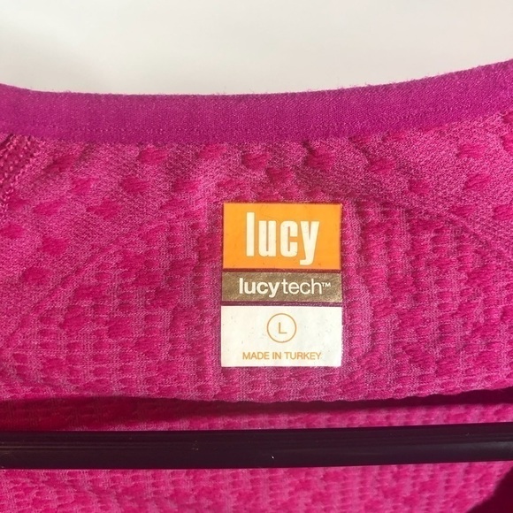 Lucy pink athletic top - Picture 4 of 7
